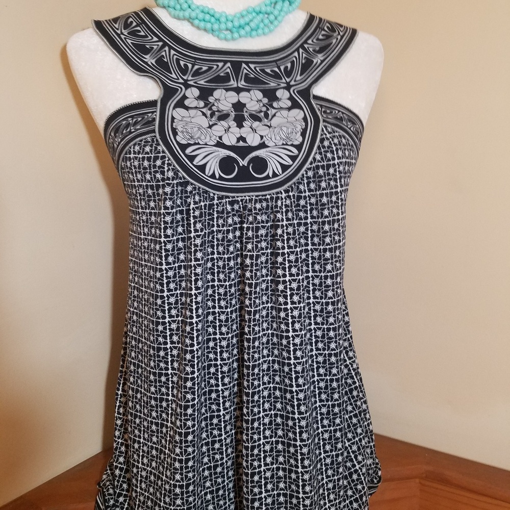 Sophie Max Sleeveless Blouse Size S